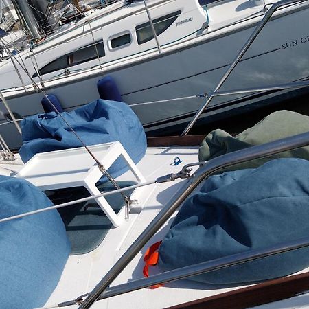 Navegar No Douro - Navegacao E Turismo Unipessoal, Lda Hotel บีลาโนวาเดกายา ภายนอก รูปภาพ