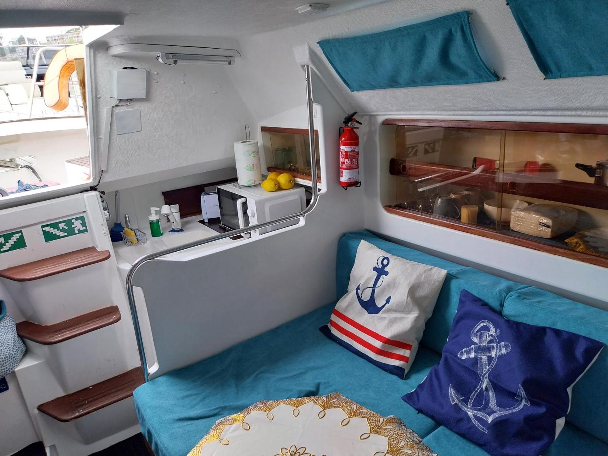 Navegar No Douro - Navegacao E Turismo Unipessoal, Lda Hotel บีลาโนวาเดกายา ภายนอก รูปภาพ